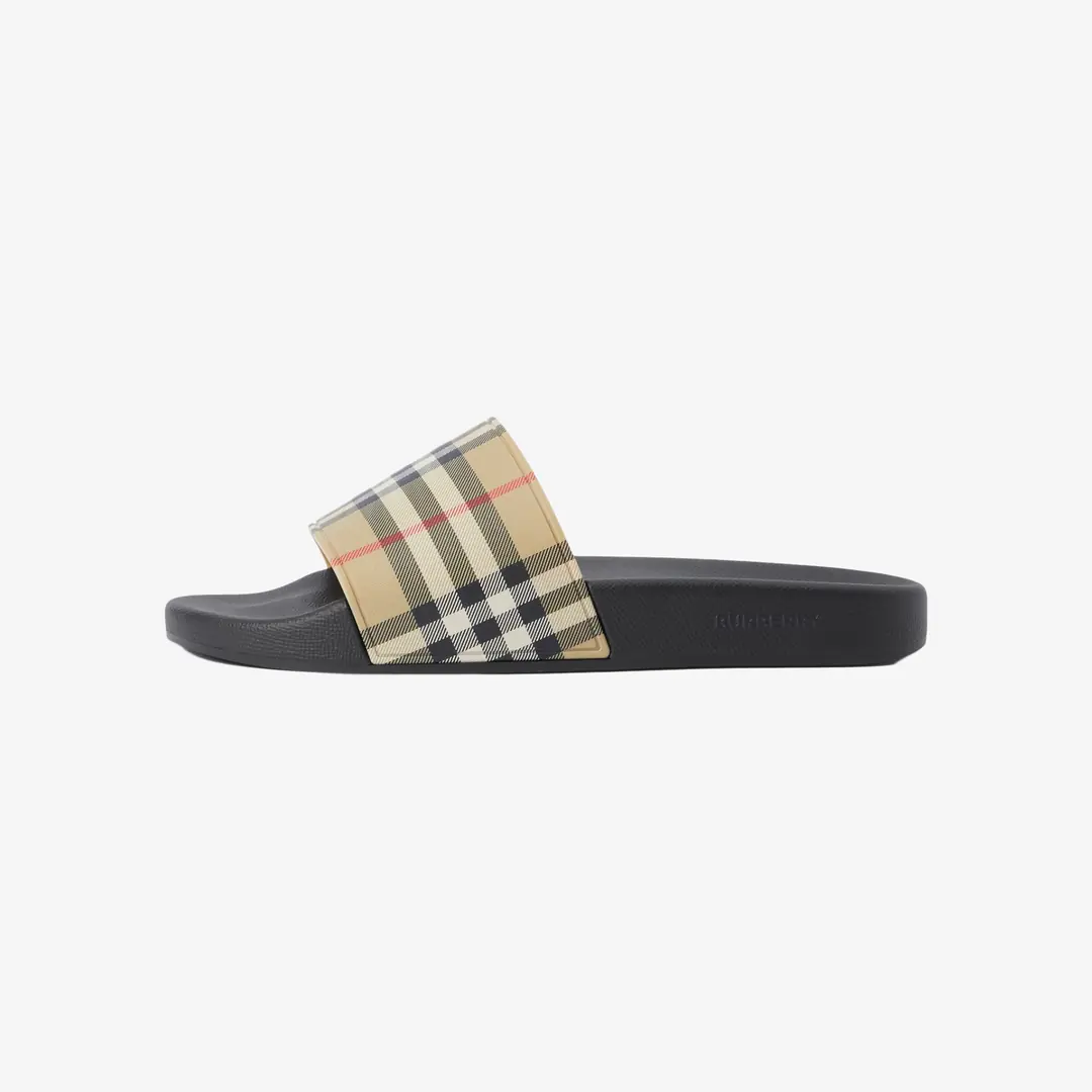 Burberry Terlik (Beden: 46)