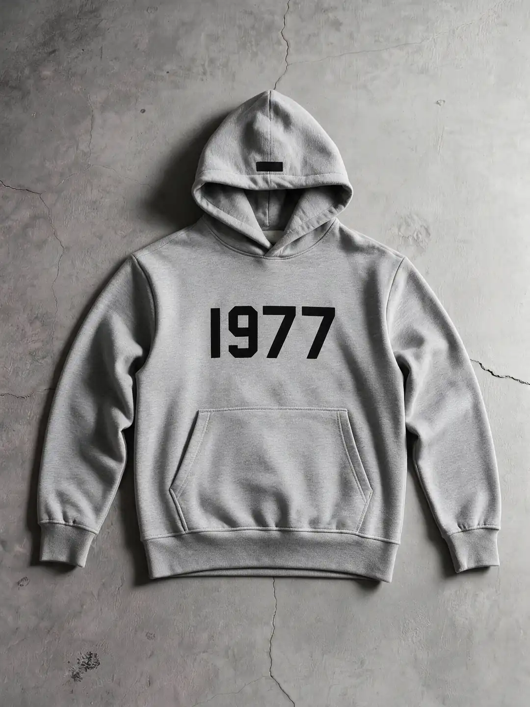 Essentials 1977 Hoodie (Beden: XL)